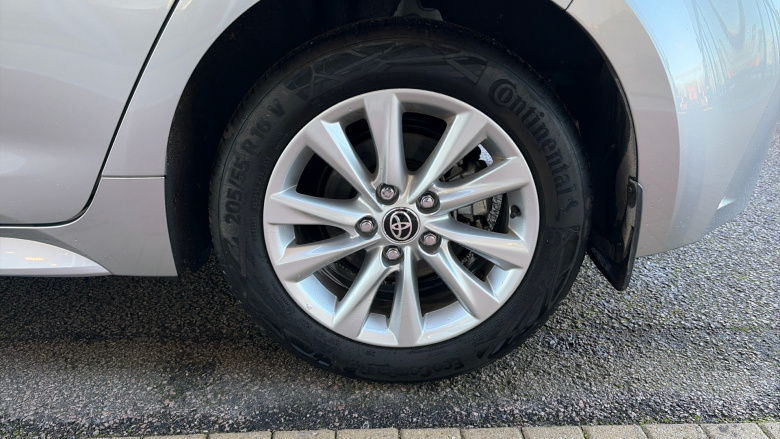 Toyota Corolla 1.8 Hybrid Icon 5dr CVT Hybrid Hatchback